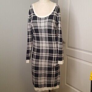Torrid Plaid Shift Sweater Dress Size 0X black and white winter